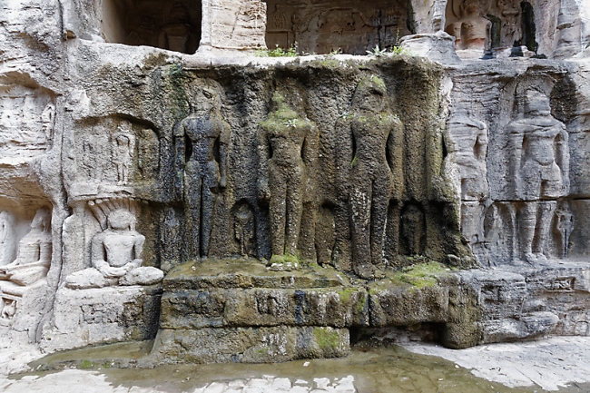 Gwalior-Statues jaïnes-016